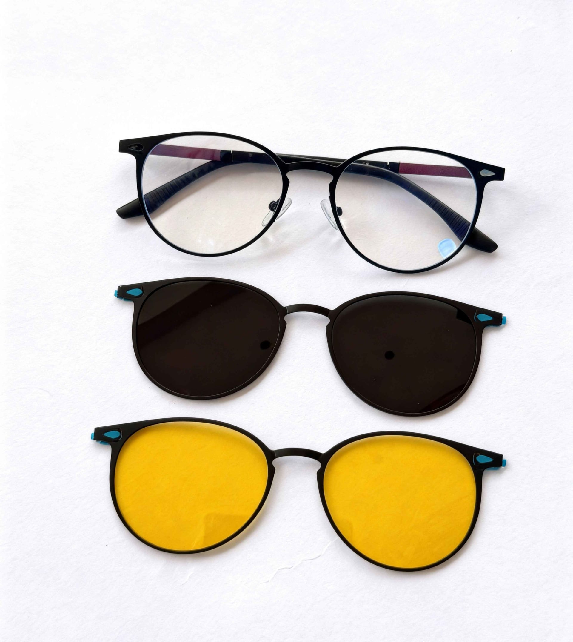 Black Metal Round Frame with Clip-On Set view 1