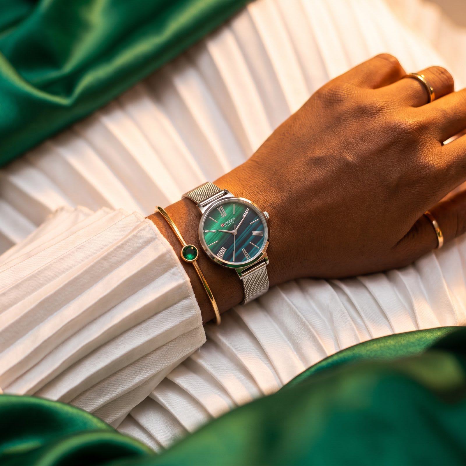 Curren Blanche Silver Mesh Green Dial Watch view 2