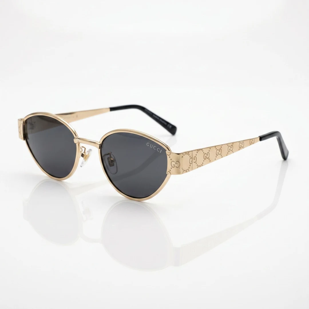 Gucci Cat-Eye