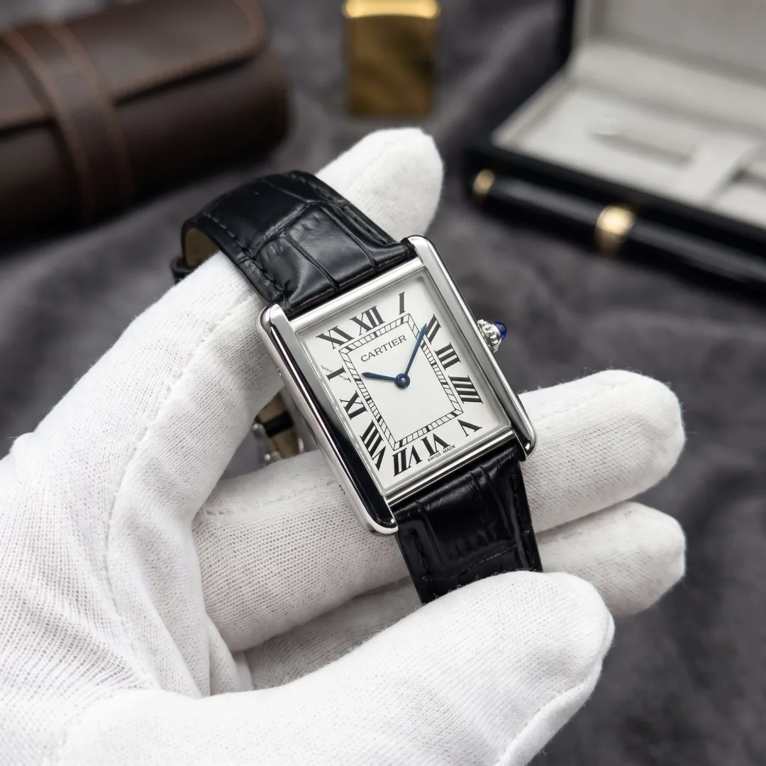 Cartier Tank