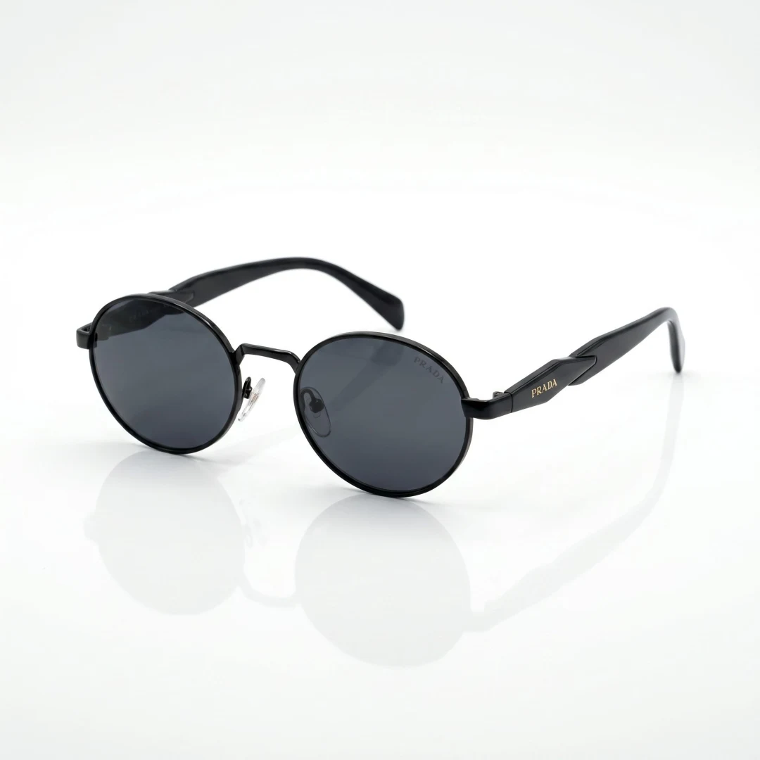 Prada Oval